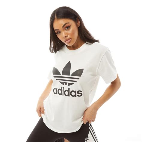 adidas boyfriend trefoil w t shirt weiß schwarz gestreift|Adidas Boyfriend Trefoil T.